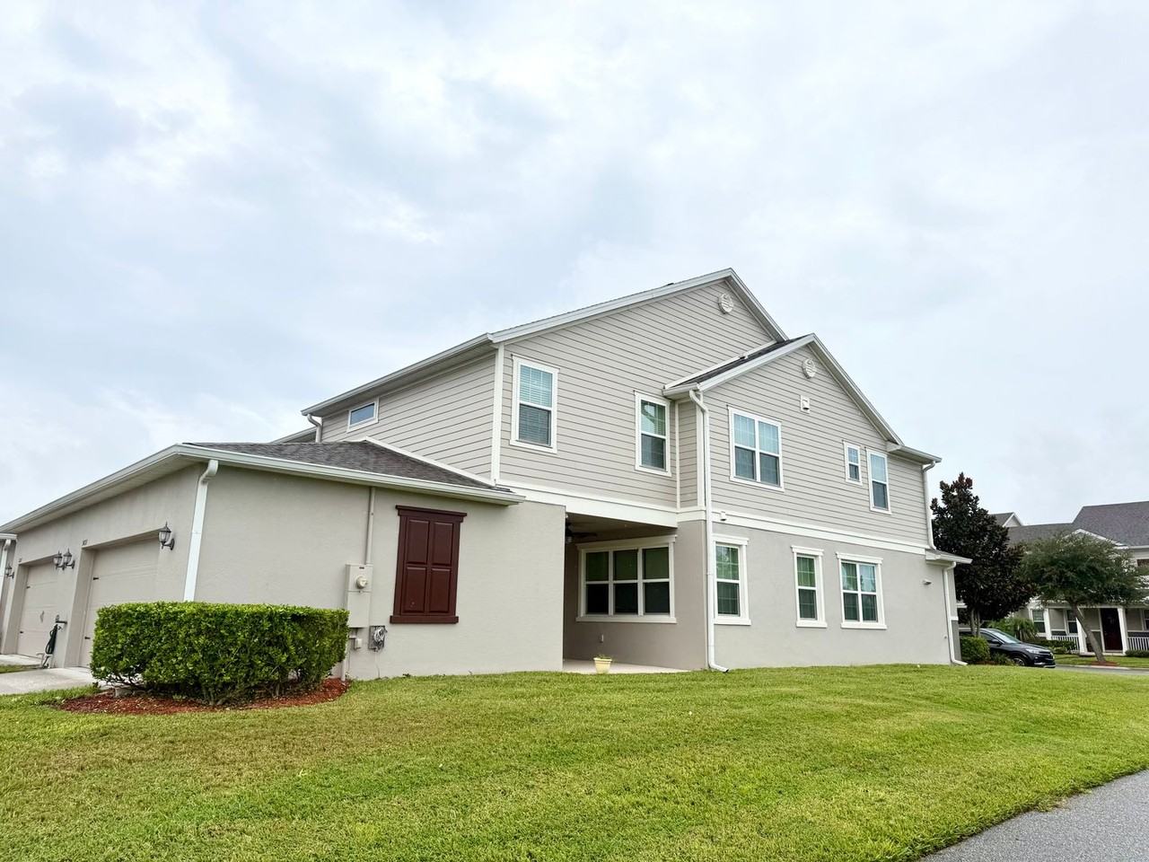 5831 Soter Ln - Photo 4 of 32