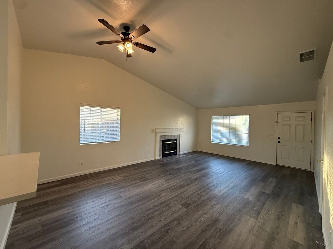 8240 Summer Falls Cir - Photo 2 of 11