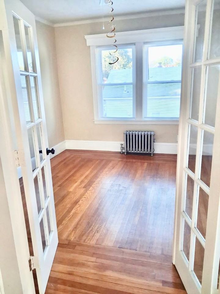 12 Enfield Ave #2 - Photo 7 of 13