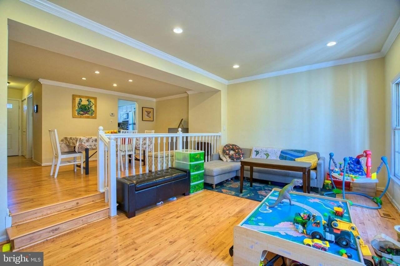 6137 Summer Park Ln - Photo 5 of 20