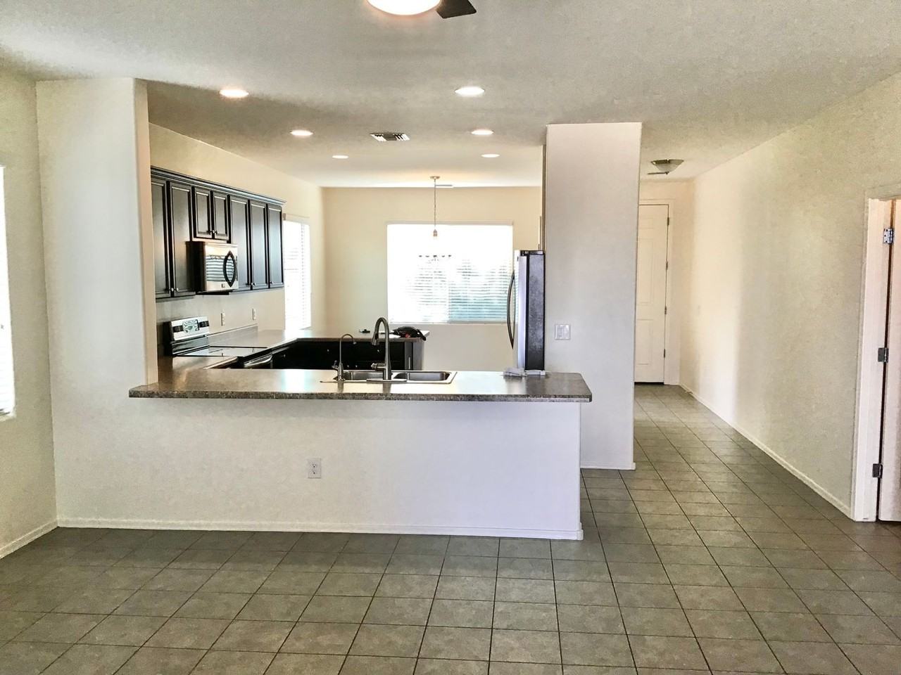 14060 N Gila River Ave - Photo 2 of 35