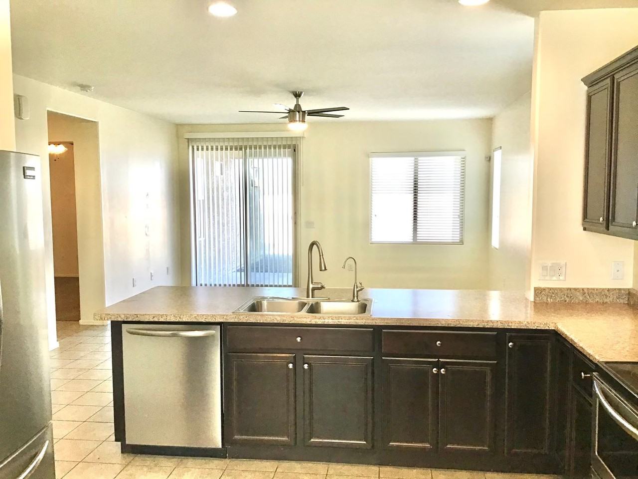 14060 N Gila River Ave - Photo 4 of 35