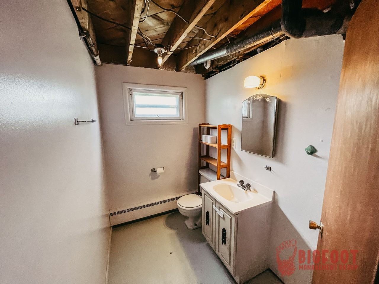1108 Knight St - Photo 6 of 14