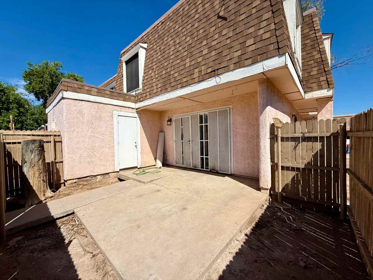 8219 N 33rd Ln - Photo 2 of 14