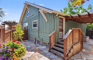 featured image of 1326 N 40th St