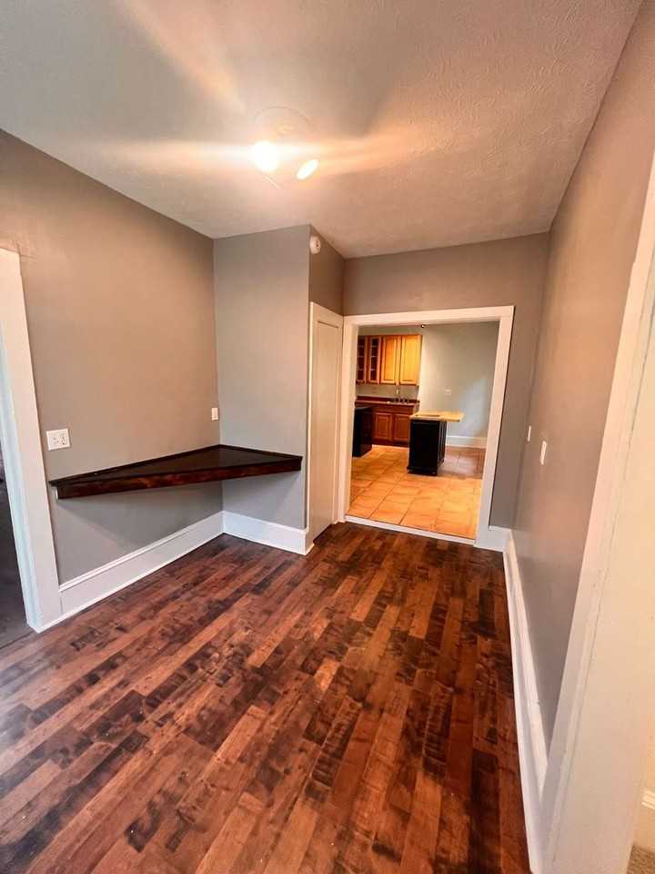 2317 Santee Ave - Photo 7 of 25