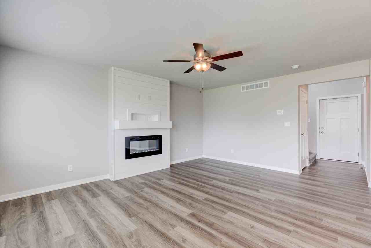 4025 Ne 6th St - Photo 5 of 20