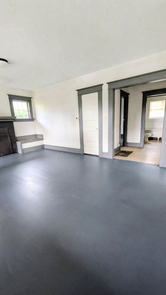 1740 Dakin St - Photo 4 of 8