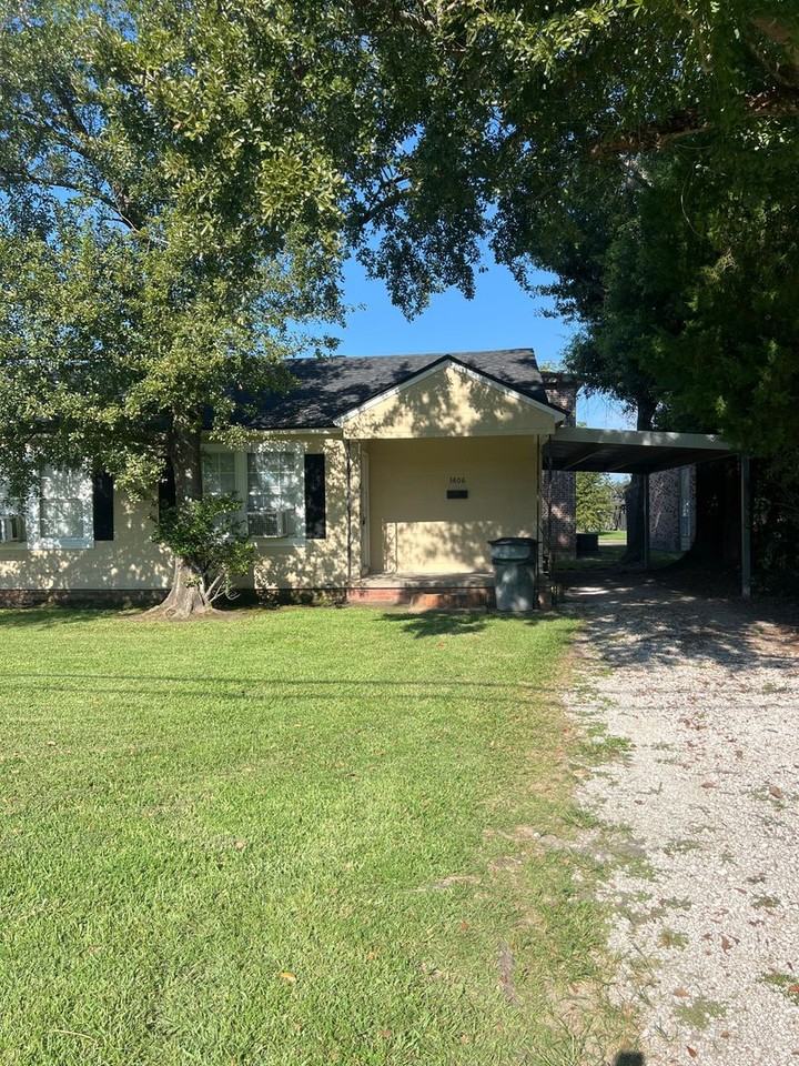 3808 Swanee St - Photo 5 of 5