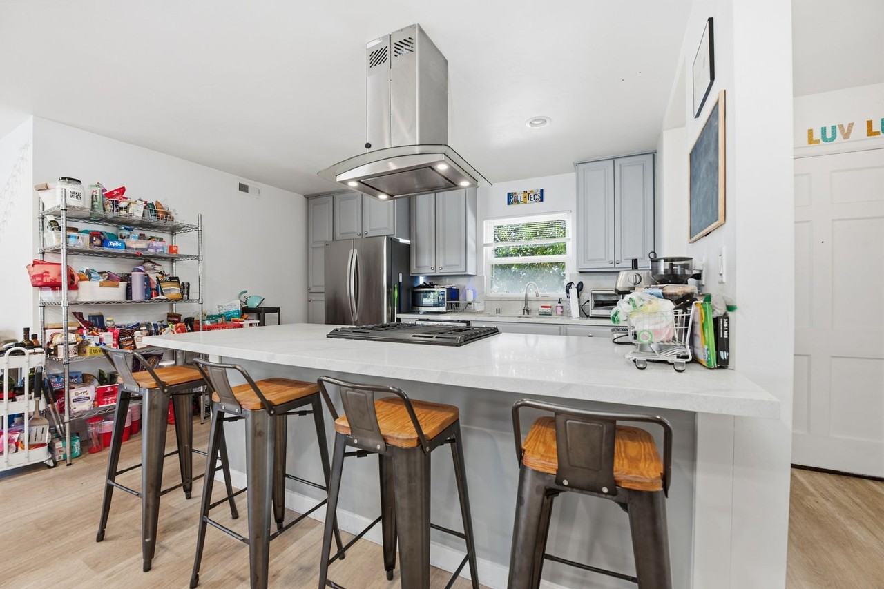 5154 Brockbank Pl - Photo 4 of 25