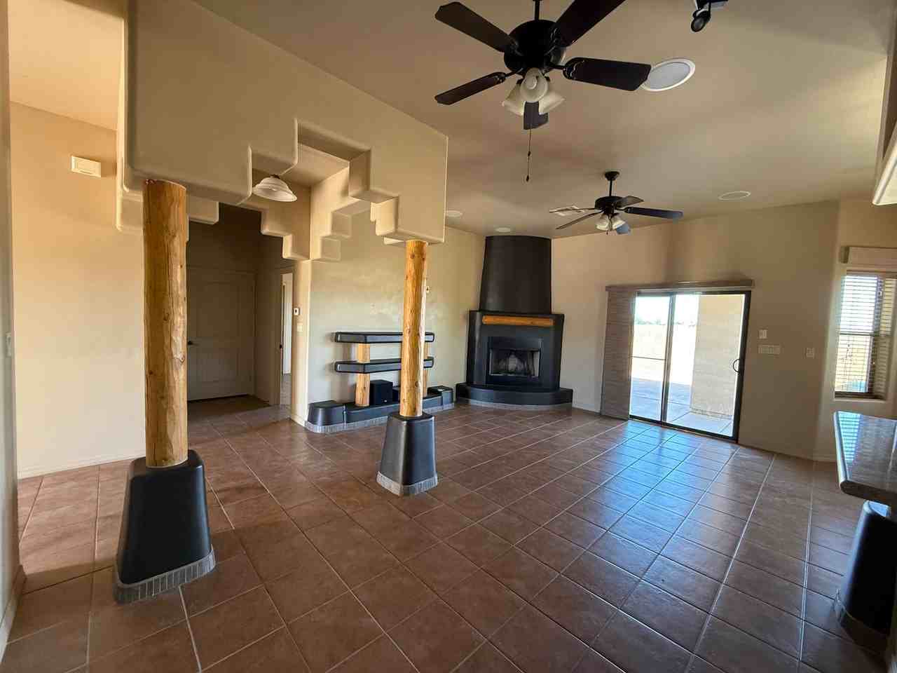 4402 W 12th Pl - Photo 5 of 26