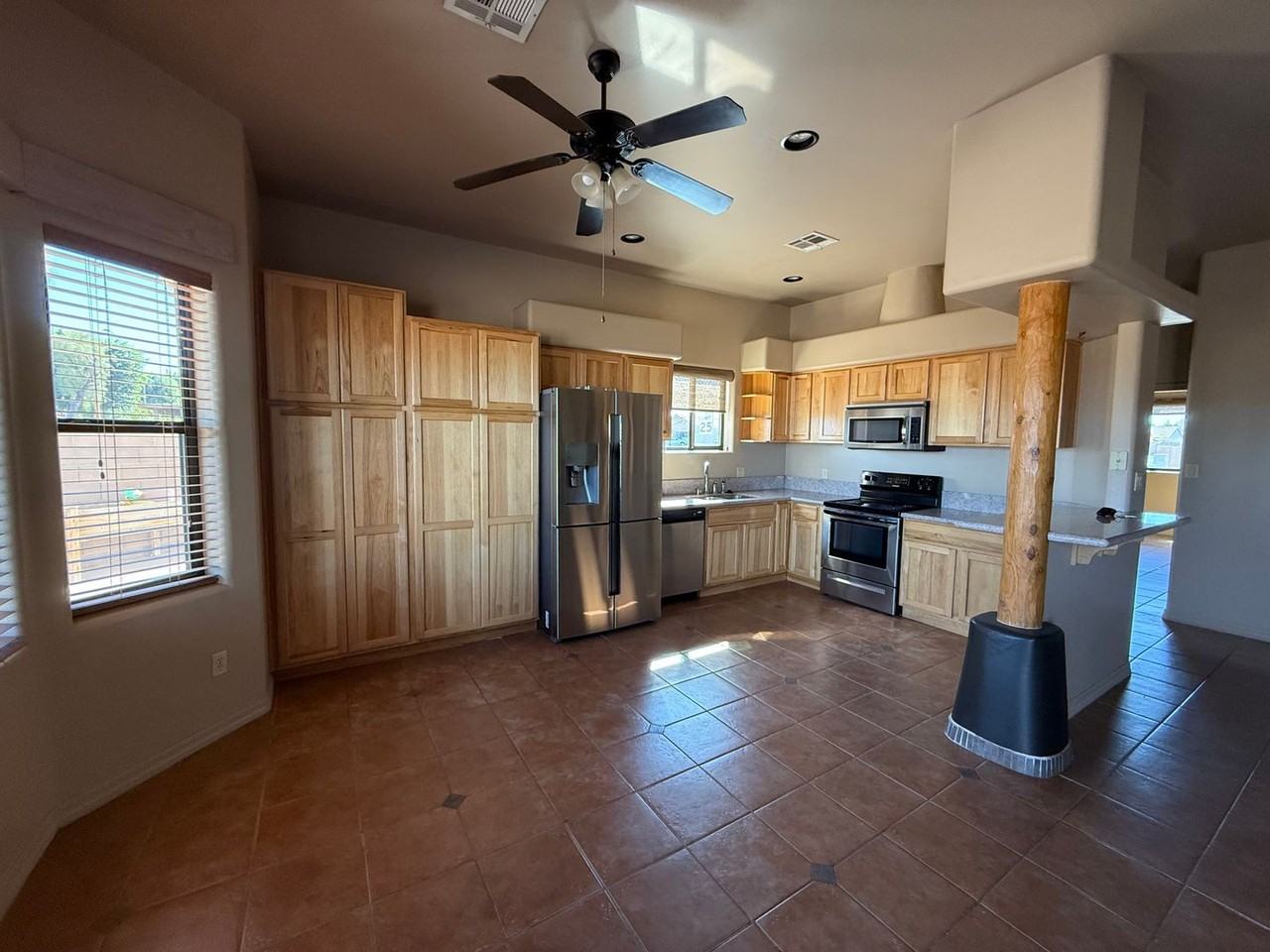 4402 W 12th Pl - Photo 7 of 26