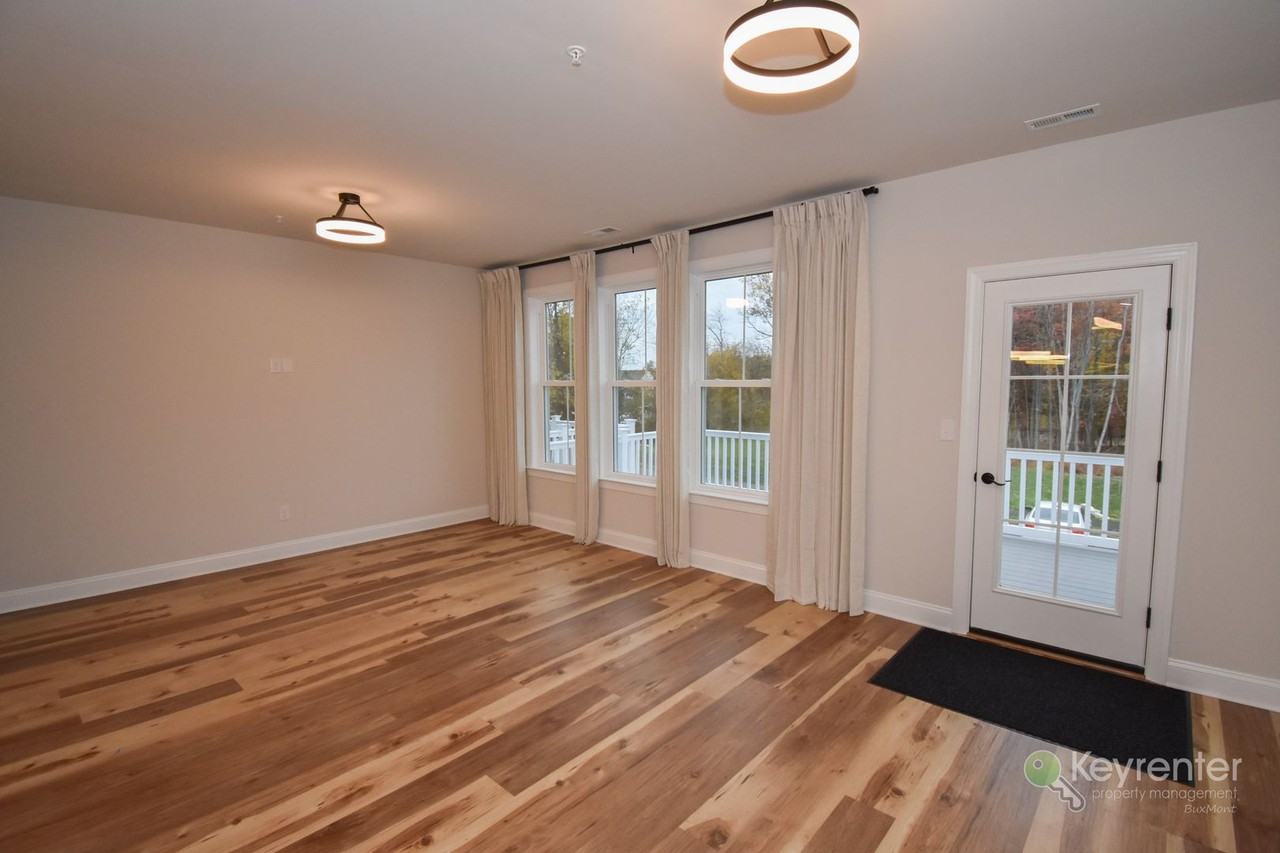 320 Schadle Rd - Photo 4 of 29
