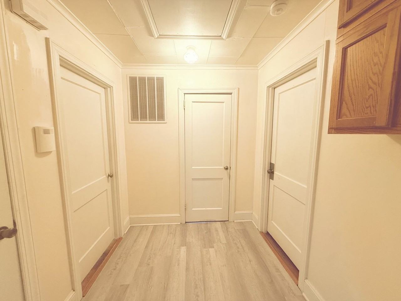 602 N Elm St - Photo 3 of 14