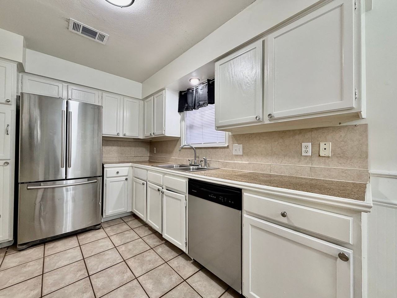 205 Quail Run - Photo 6 of 18
