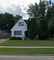 featured image of 127 Lake St