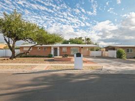 5612 E Cooper St - Photo 1 of 1