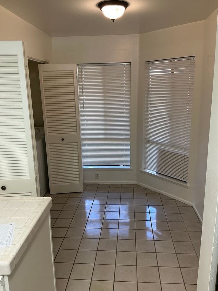 25951 Orbita - Photo 6 of 23