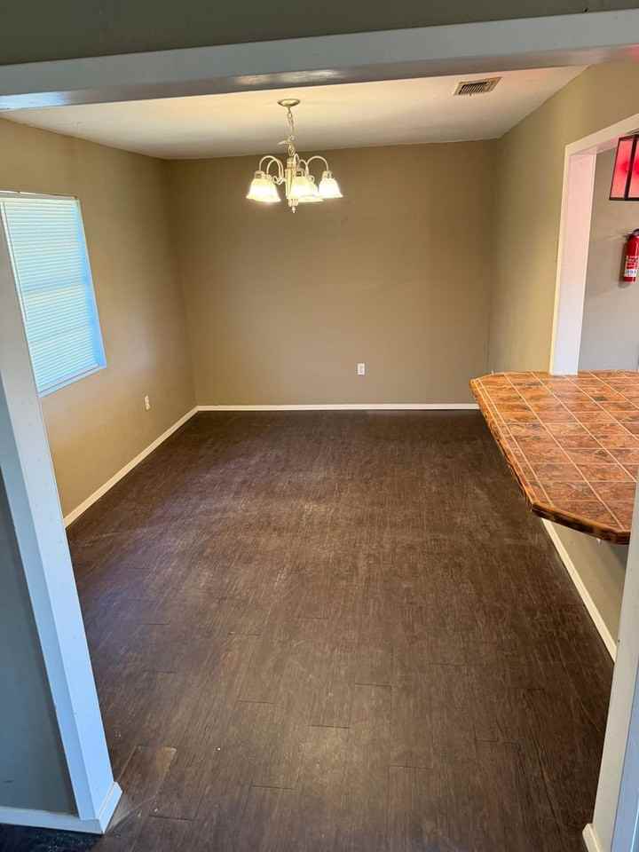 14712 State Highway 19 N - Photo 5 of 13
