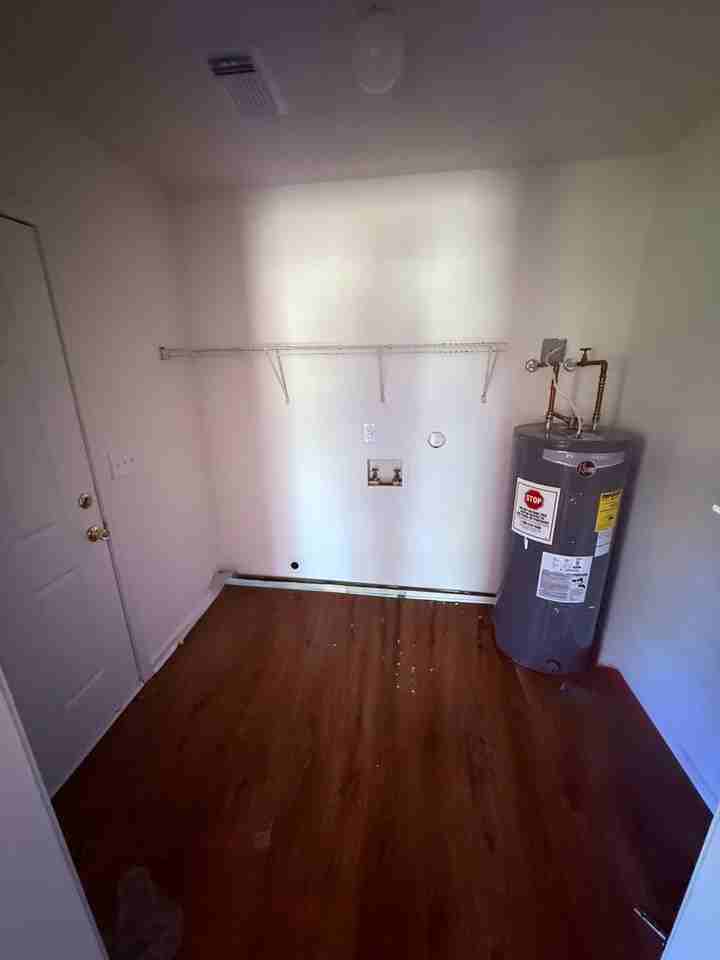 13852 13852 Old Marion Rd - 13852 Old Marion Rd - Photo 4 of 11