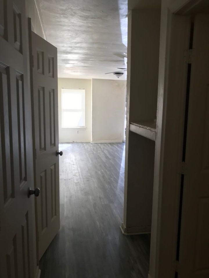 830 Fremont St - Photo 7 of 9