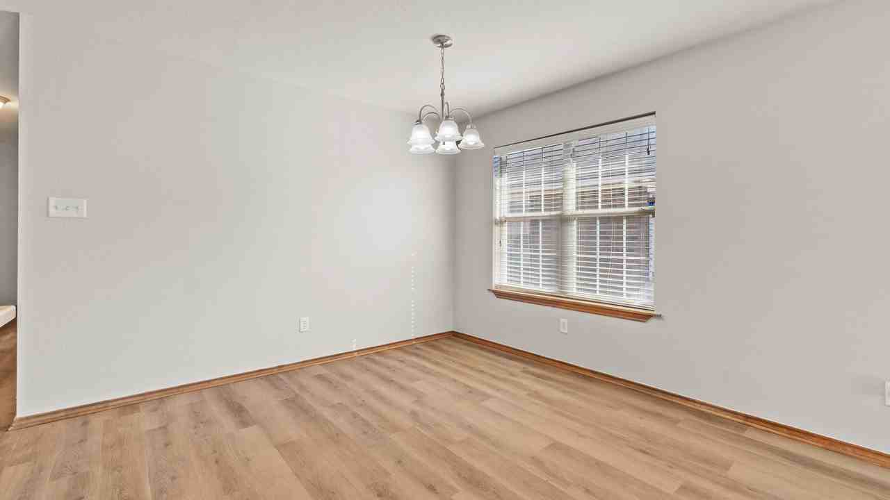4206 4206 & 4208 Magnolia - Photo 5 of 25