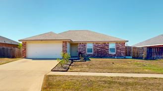 2411 Hydrangea Ave - Photo 1 of 1