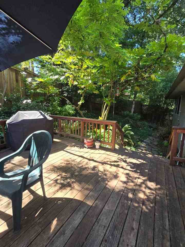 1200 Fir Ln - Photo 6 of 15