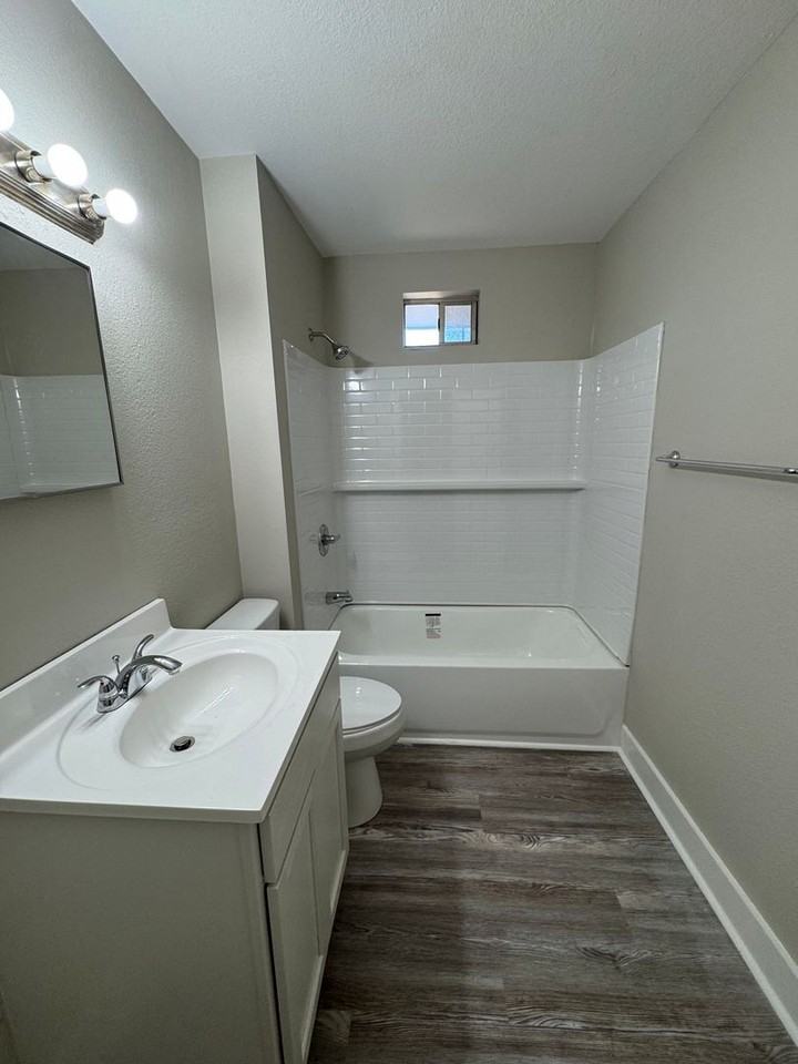 1724 Mcferrin Ave - Photo 7 of 8