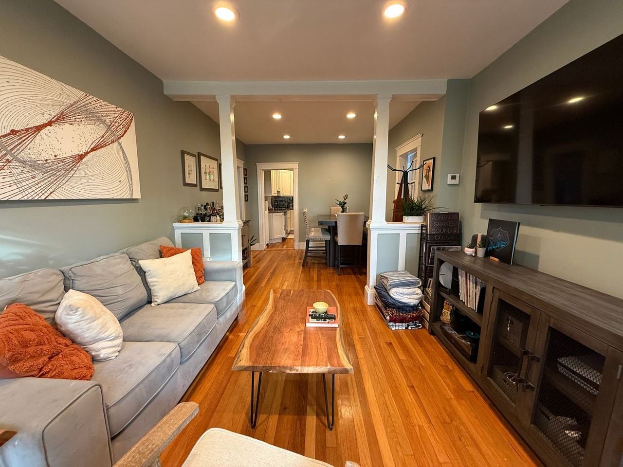 16 Glenside Ave - Photo 3 of 14