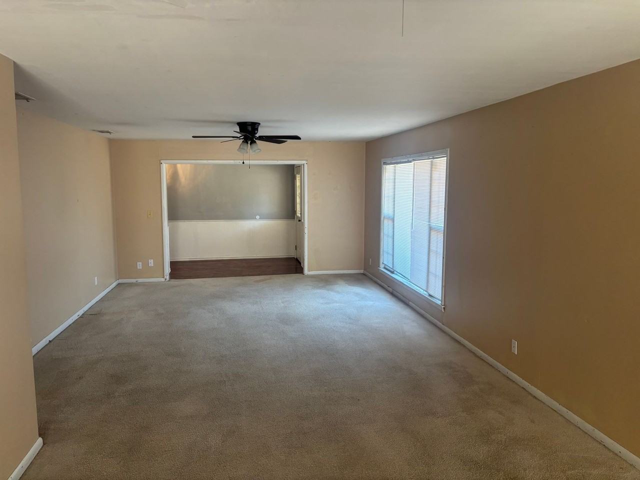 2467 Garfield Ave - Photo 3 of 23