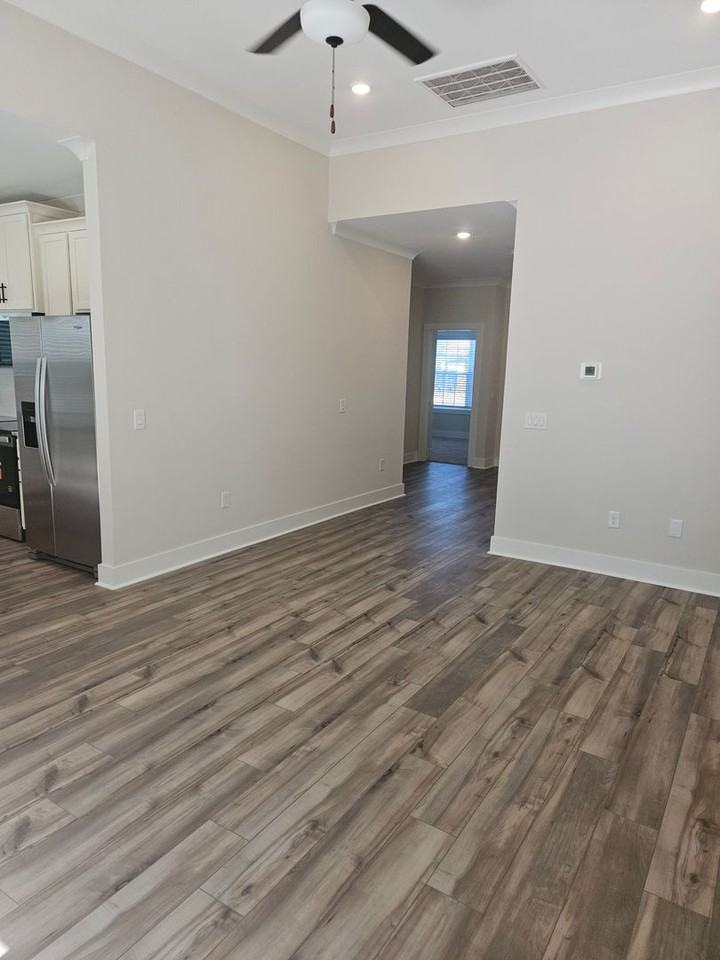 210 S Umbrella Palm Dr - Photo 6 of 25