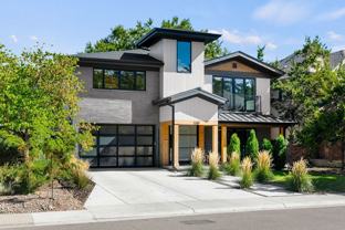 148 S Grape St - Photo 1 of 1
