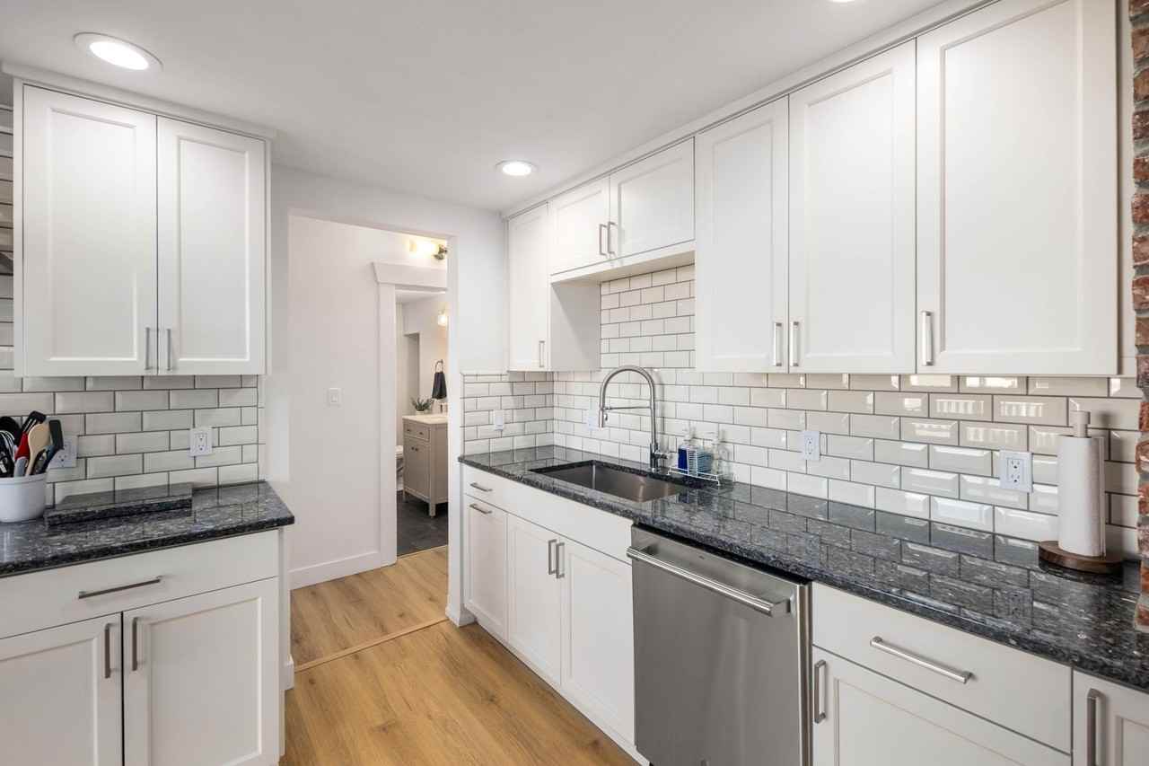 7132 34th Ave Sw - Photo 6 of 17