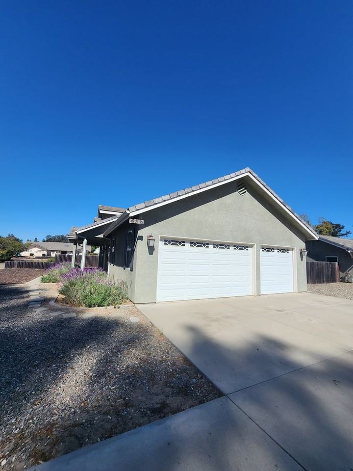 650 Camino Caballo - Photo 3 of 27