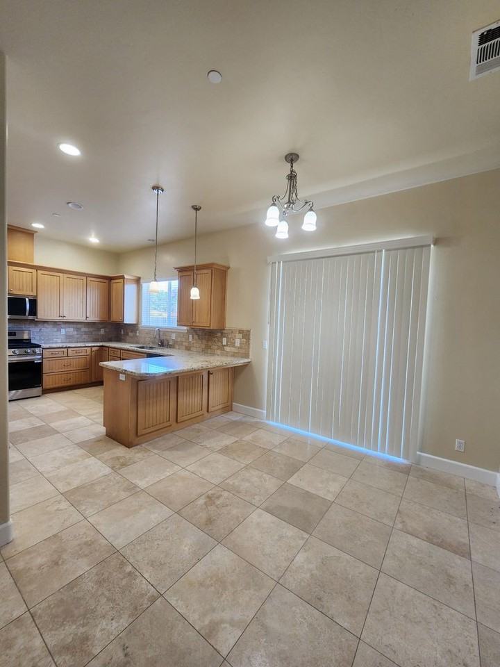 650 Camino Caballo - Photo 7 of 27