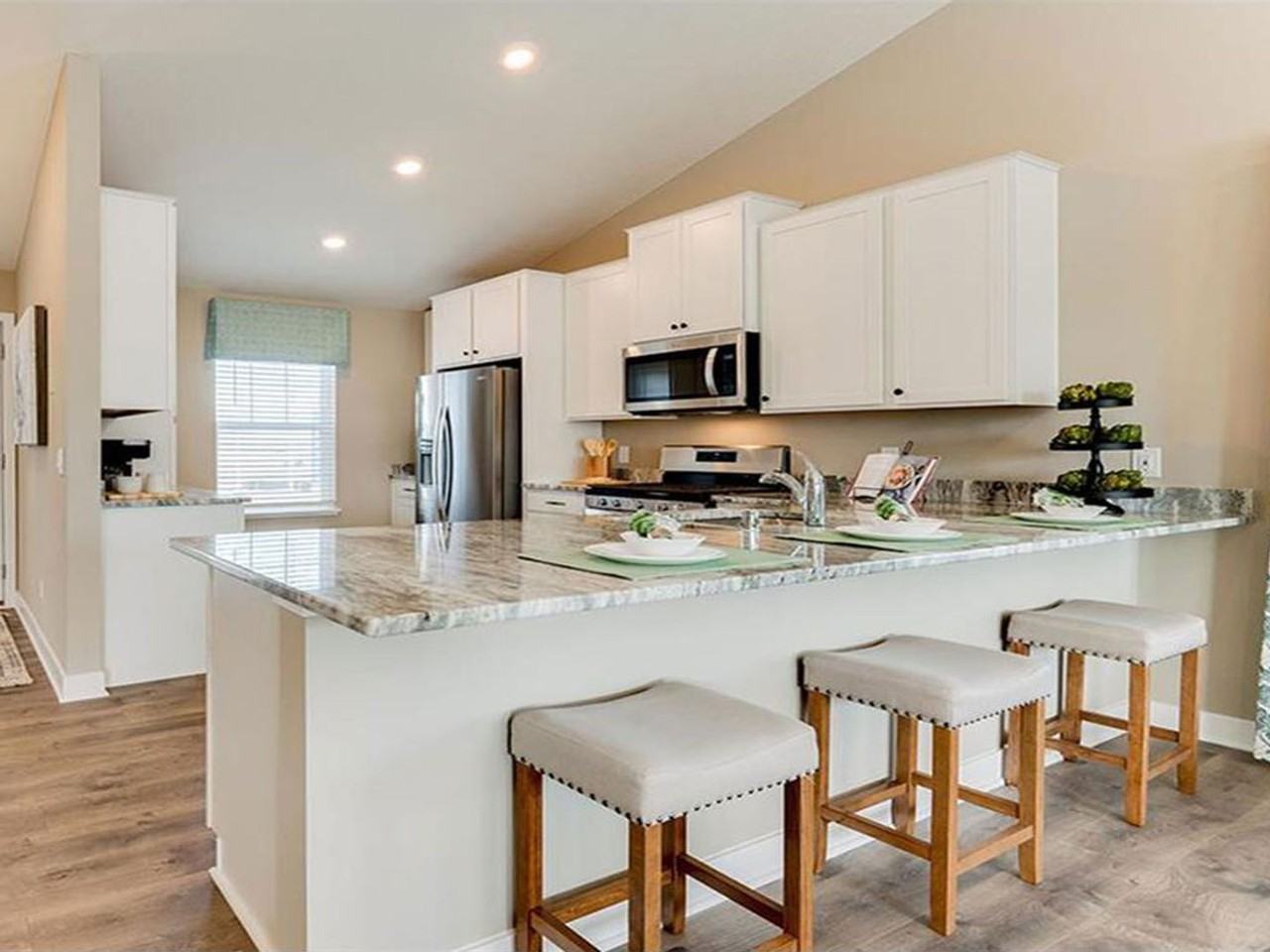 1381 136th St W - Photo 5 of 16