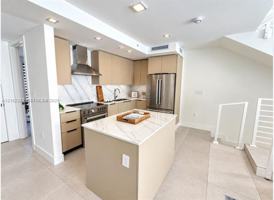 featured image of 721 721 SW 11th St th B
