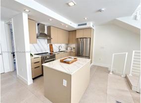 721 721 SW 11th St th B - Photo 1 of 1