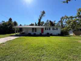 featured image of 3342 Wedgewood Dr