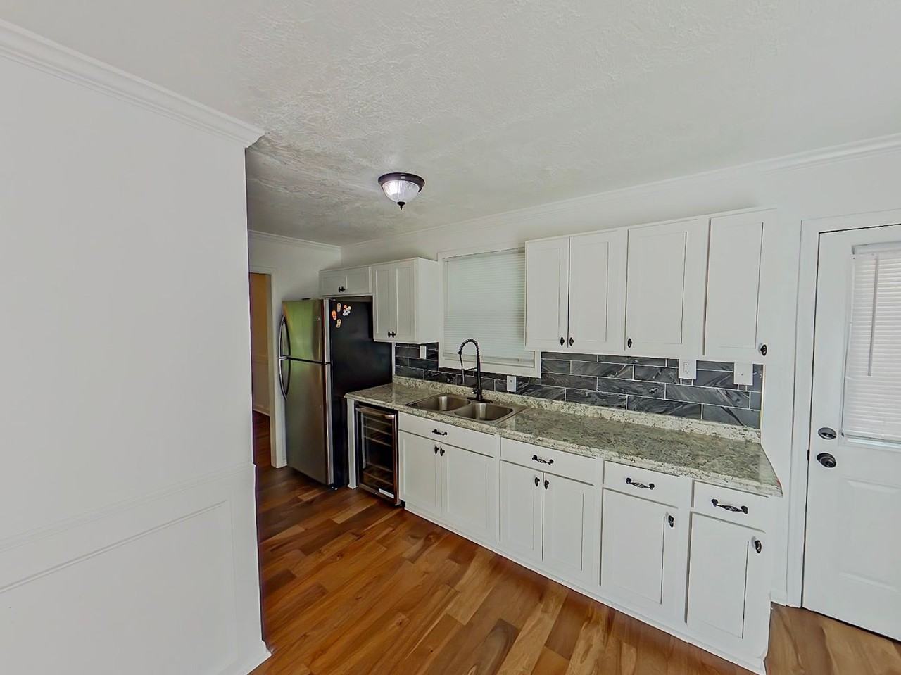 3342 Wedgewood Dr - Photo 6 of 16
