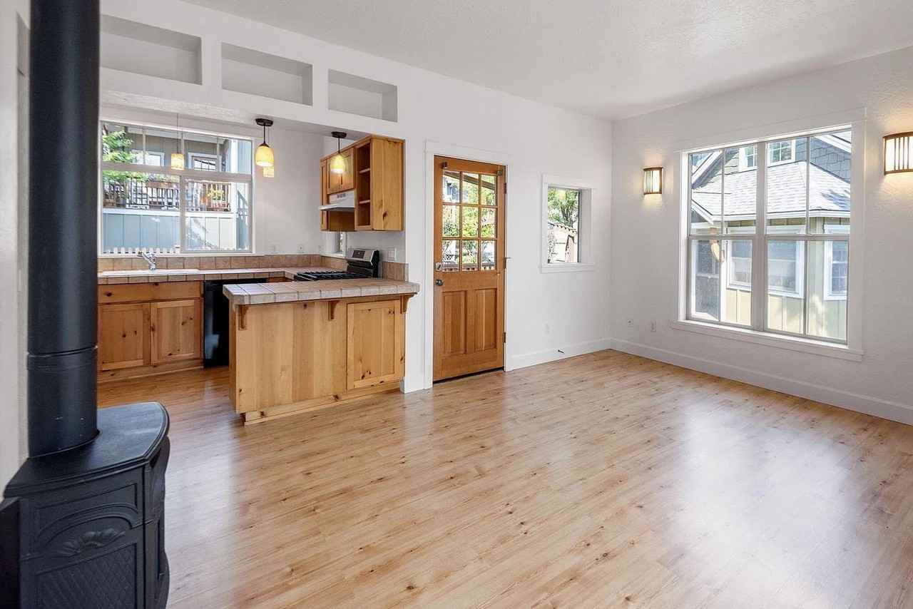 1940 1940 NE Monterey Pines - Photo 7 of 25