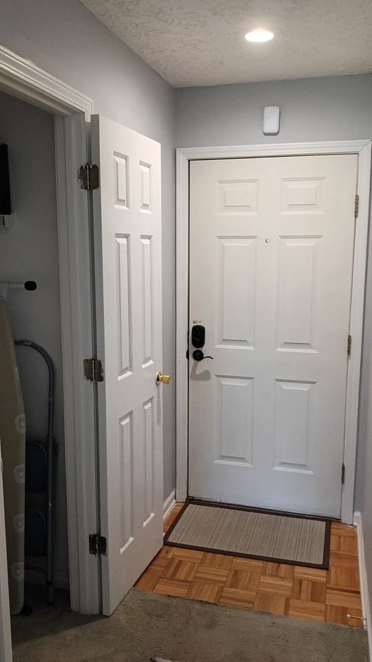 569 Blue River Ct - Photo 6 of 23