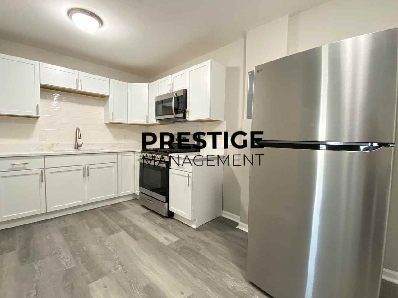3929 E 13th Ave - Photo 5 of 12