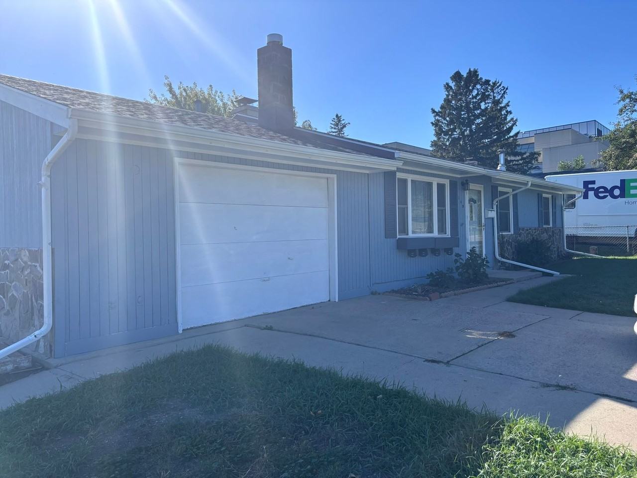 149 Fairmont Blvd - Photo 2 of 16