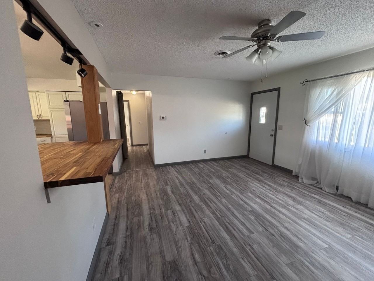 149 Fairmont Blvd - Photo 4 of 16