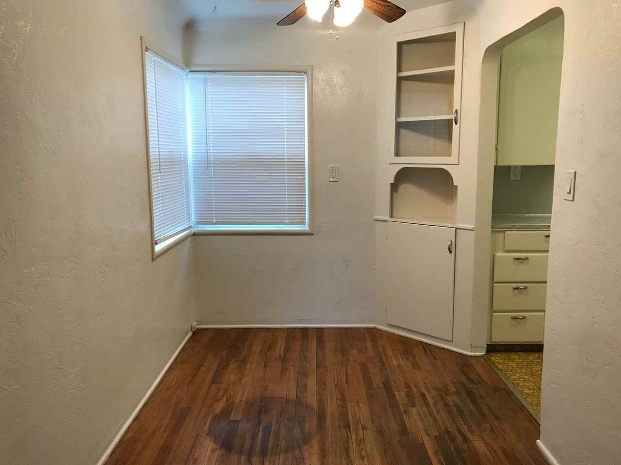 1015 Kimble St - Photo 3 of 8