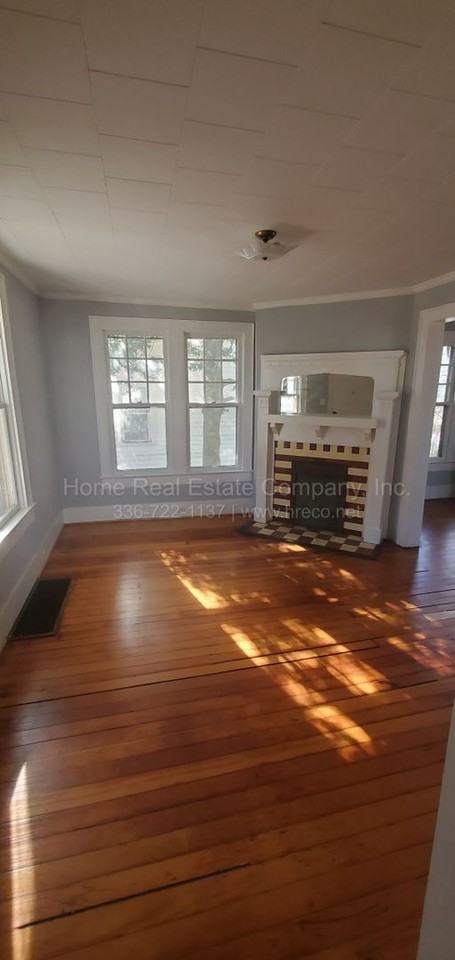 422 Spaugh St - Photo 2 of 9