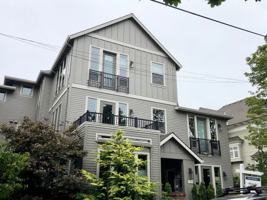 featured image of 1805 Se Madison St #203
