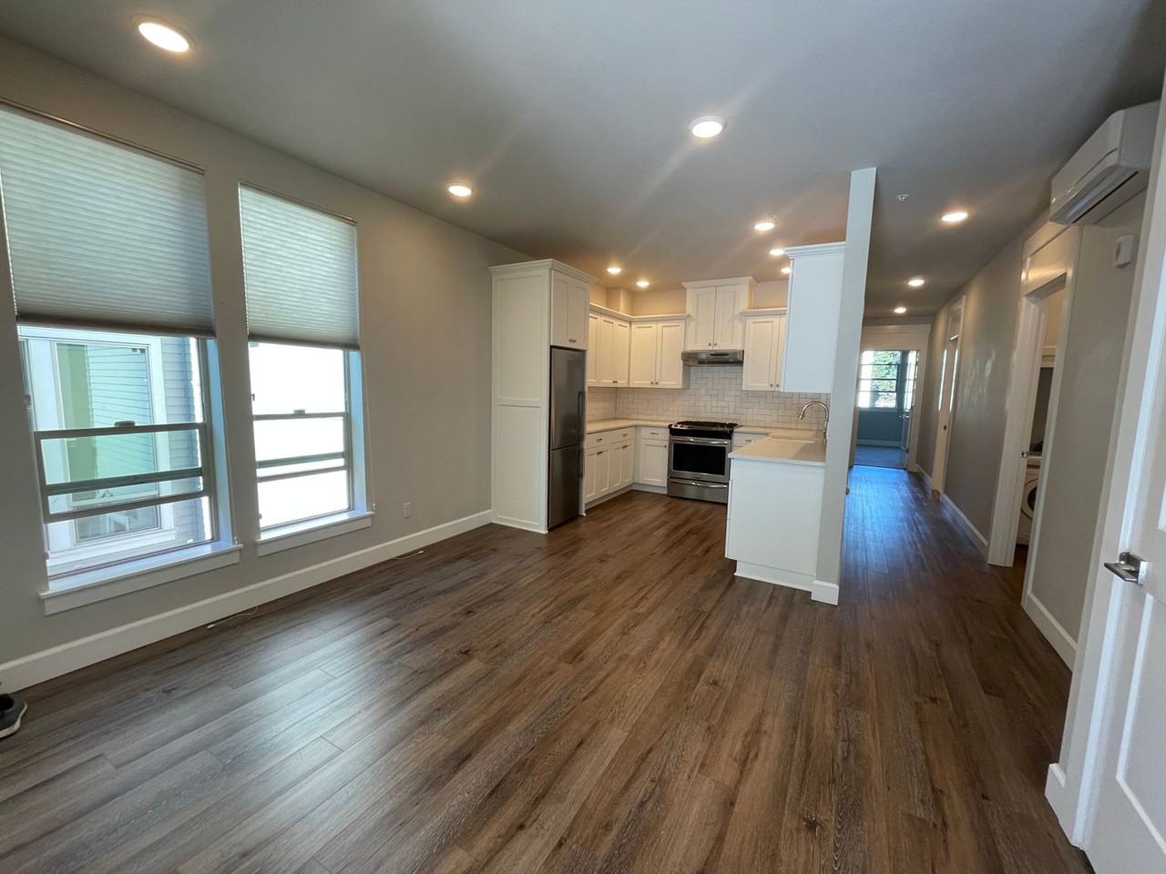 1805 Se Madison St #203 - Photo 6 of 18